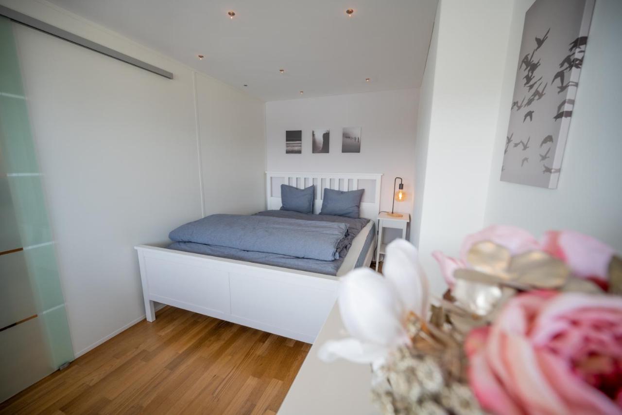 Traumwohnung Direkt Am Hafen Romanshorn Buitenkant foto